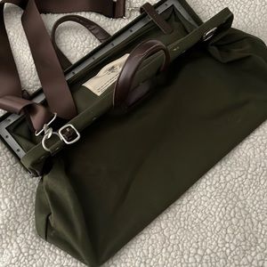 Mens weekender bag